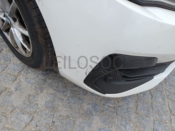 BMW 216 d · Ano 2018