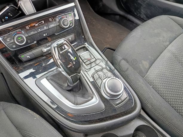BMW 216 d · Ano 2018