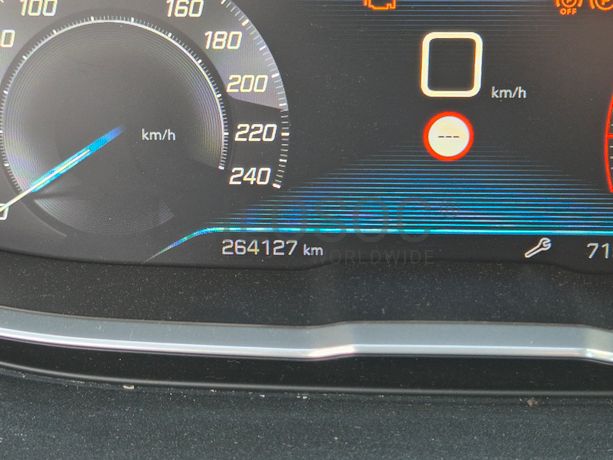 Peugeot 3008 · Ano 2018