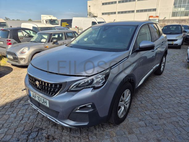 Fotografia de veículo: Peugeot 3008 · Ano 2018