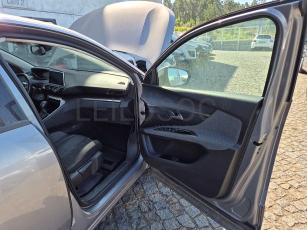 Peugeot 3008 · Ano 2018