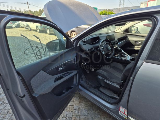Peugeot 3008 · Ano 2018