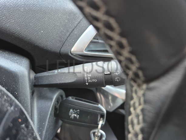 Peugeot 3008 · Ano 2018
