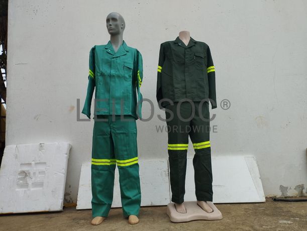 39 fatos de trabalho de 2 peças Sweet Orr — resistentes a chamas, com refletor, n.º 40 a 56