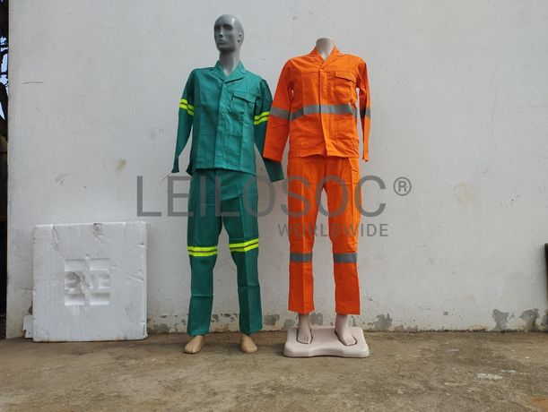 115 fatos de trabalho de 2 peças Sweet Orr — laranja, azul-escuro e verde