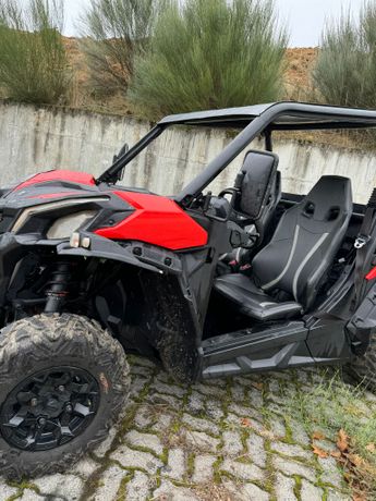 Buggy Can-am Maverick Trail 800 DPS · Ano 2019