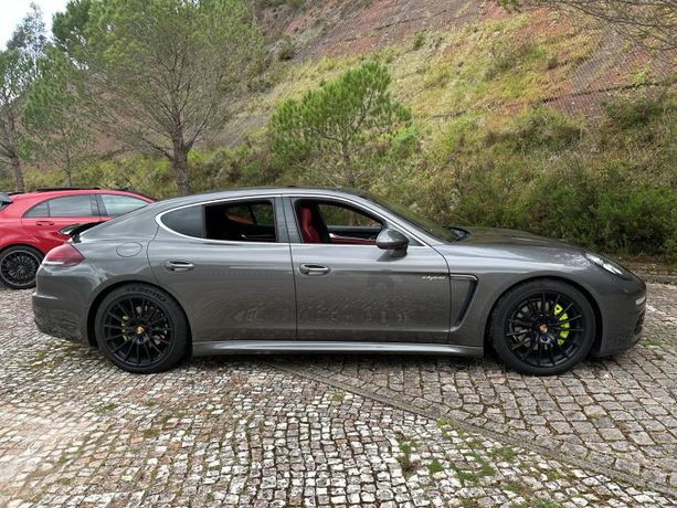 Porsche Panamera S e-Hybrid · Ano 2016