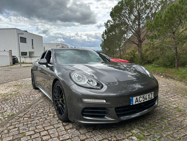 Porsche Panamera S e-Hybrid · Ano 2016
