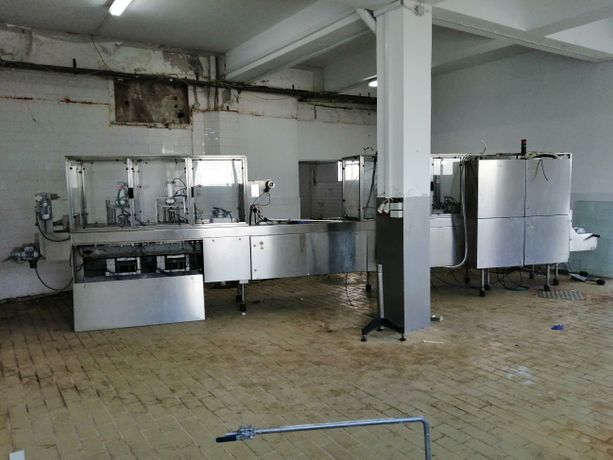 Fotografia de equipamento: Termoformadora para embalamento de manteiga