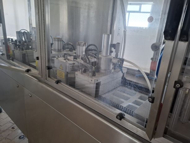 Fotografia 5 de 8: Termoformadora para embalamento de manteiga