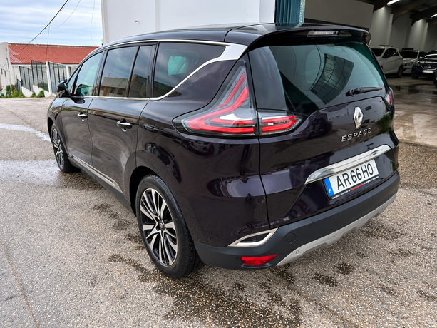 Fotografia 4 de 18: Renault Espace V 1.6 dCi Initiale Paris EDC · Ano 2016