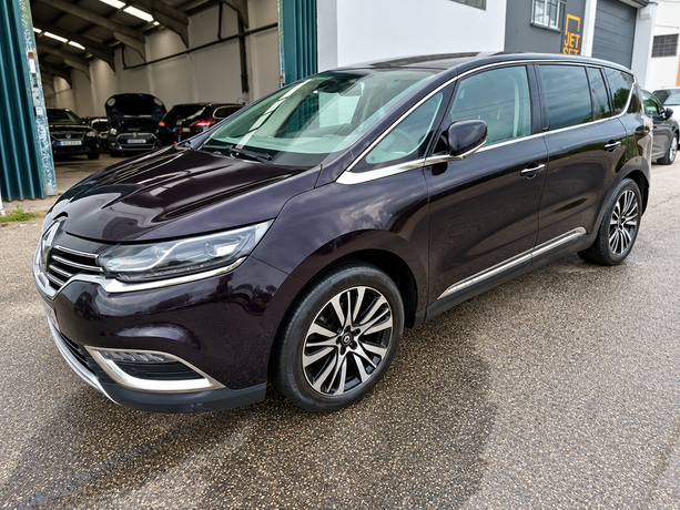 Fotografia 2 de 18: Renault Espace V 1.6 dCi Initiale Paris EDC · Ano 2016