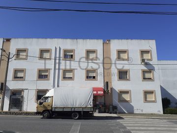 Direito de Superfície de Estabelecimento Comercial · Azeitão, Setúbal