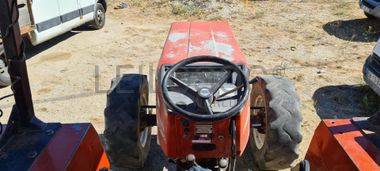 Trator + Reboque Agrícola