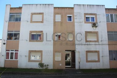 Direito de Superfície de Apartamento · Azeitão, Setúbal