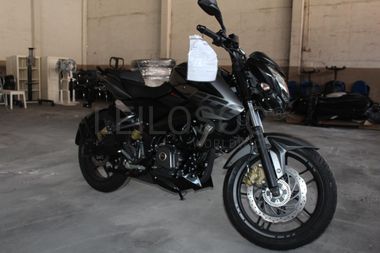 Bajaj Pulsar NS 200 FI ABS 