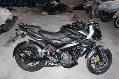 Bajaj Pulsar NS 200 FI ABS 