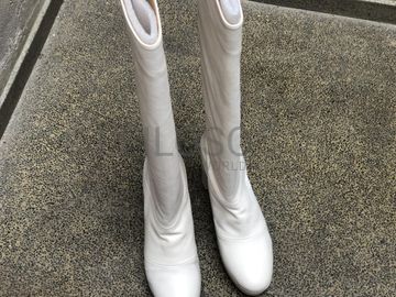 Botas