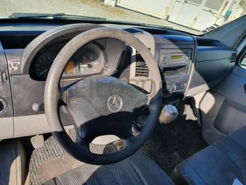 Mercedes-Benz Sprinter 210 CDI · Ano 2011  