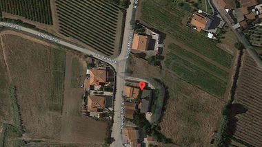 Moradia + Armazém + Terreno  · Torres Vedras