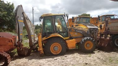 Retroescavadora VOLVO BL71
