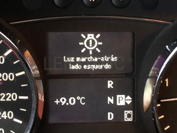 Mercedes-Benz R320 CDI 4-Matic · Ano 2008
