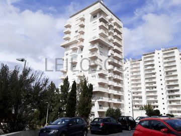 Apartamento T4 · Alfragide, Amadora