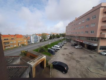 Direito à Raiz de Apartamento T1 · Vila Nova de Gaia