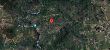 Proporção de 3/8 de Terreno · Viseu