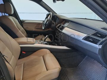 BMW X5 · Ano 2008  