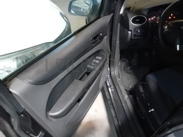 Ford Focus 1.6 TDCI · Ano 2006 