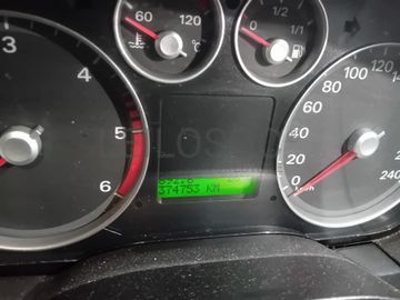 Ford Focus 1.6 TDCI · Ano 2006 