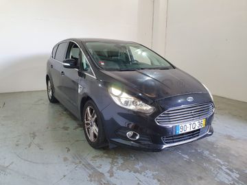 Ford S-Max · Ano 2015  