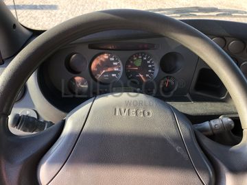 Iveco 35 C 13 · Ano 2003  
