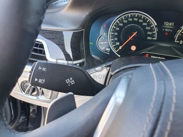 BMW 750 D Xdrive · Ano 2016 
