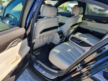 BMW 750 D Xdrive · Ano 2016 