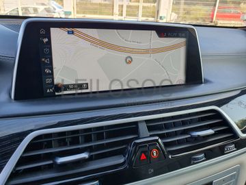 BMW 750 D Xdrive · Ano 2016 