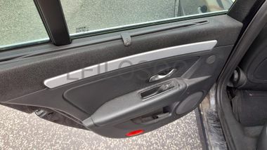 Renault Laguna 2.0 DCI · Ano 2008 