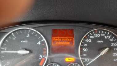 Renault Laguna 2.0 DCI · Ano 2008 