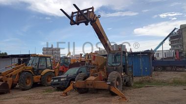 Caterpillar TH63