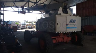 Plataforma Elevatória  JLG LIFT