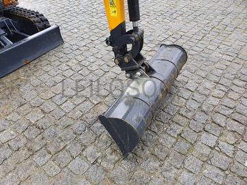 Mini Giratória Infront YFE16 · Ano 2022