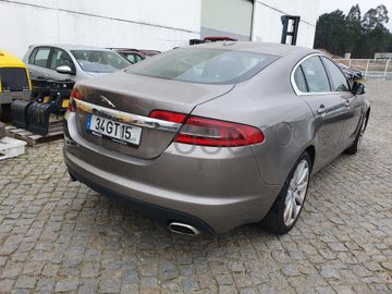 Jaguar XJ 2.7 · Ano 2008 