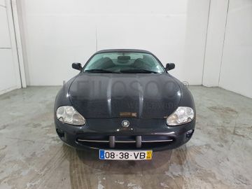 Jaguar XK8 Coupé · Ano 1997 