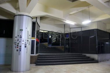 Loja Centro Comercial STOP · Porto  