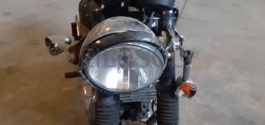 Triumph Bonneville 986MF · Ano 2013