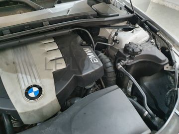 BMW 318D · Ano 2008