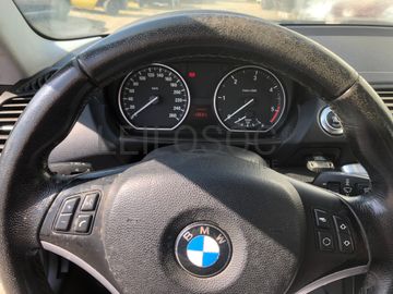 BMW Série 1 · Ano 2007