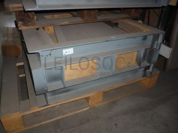 Hidráulica com moldes · Máquina de injeção de politeno · Moldes de Injeção · Moldes de Madeira