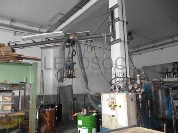 Hidráulica com moldes · Máquina de injeção de politeno · Moldes de Injeção · Moldes de Madeira